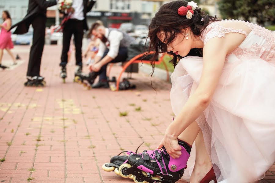 Fotógrafo de casamento Denis Ganenko (finix). Foto de 5 de setembro 2017