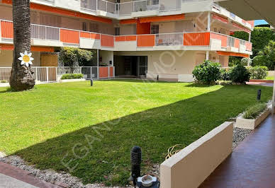 Apartment with terrace and pool 4