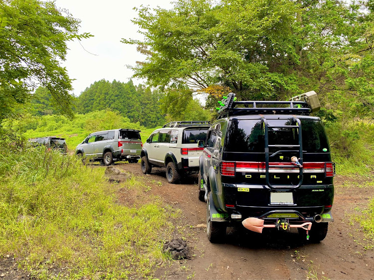 デリカD:5のスタックランド・オフロード・ダイヤモンドブラックマイカ・X37・offroadに関するカスタム事例の投稿画像9枚目