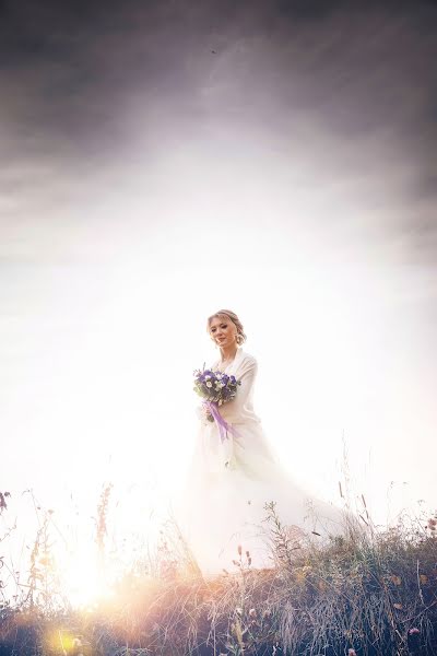 Wedding photographer Aleksandr Larkov (wwwolk). Photo of 19 June 2023