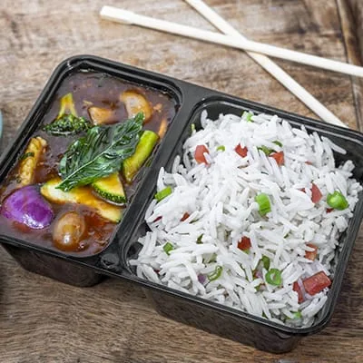 Vegetables In Basil Sauce With Fried Rice Bowl