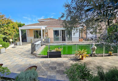 House with pool and terrace 1