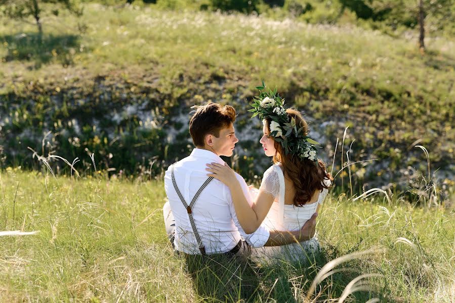 Wedding photographer Vladimir Dmitrovskiy (vovik14). Photo of 23 November 2018