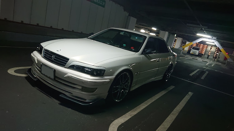 チェイサーの翡翠アイライン・DIY・夜だと悪そうに関するカスタム事例の投稿画像1枚目