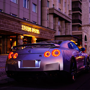 NISSAN GT-R R35