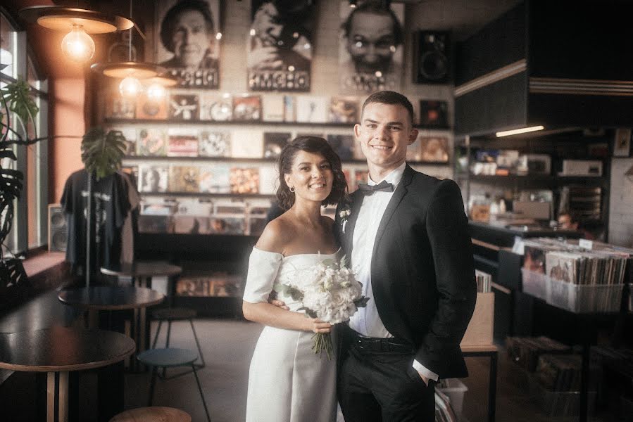 Fotografo di matrimoni Denis Khuseyn (legvinl). Foto del 22 aprile 2023