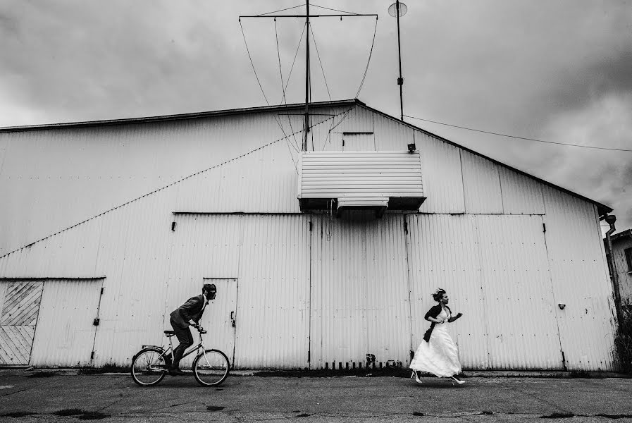 結婚式の写真家Igor Khrustalev (dante)。2016 9月20日の写真