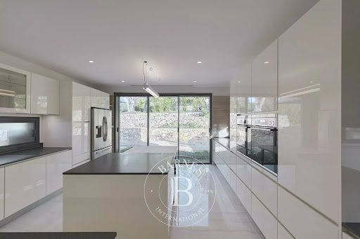 Villa avec piscine 3