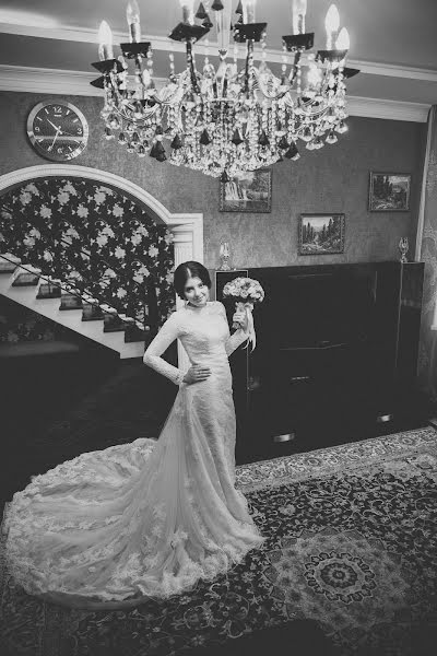 Wedding photographer Oksana Bazhaeva (oksi85). Photo of 14 November 2014