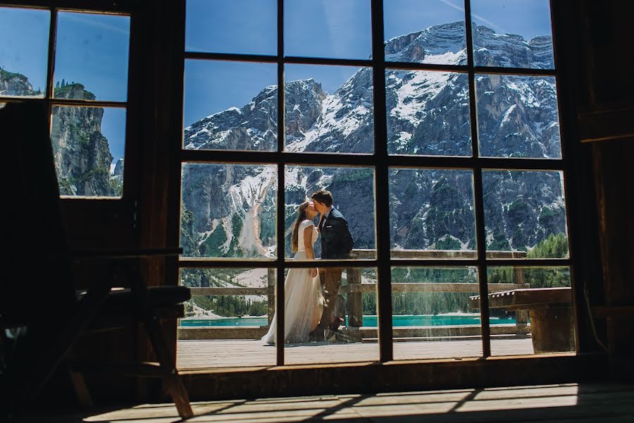 Fotógrafo de casamento Alex Pavelchuk (clzalex). Foto de 20 de maio 2017