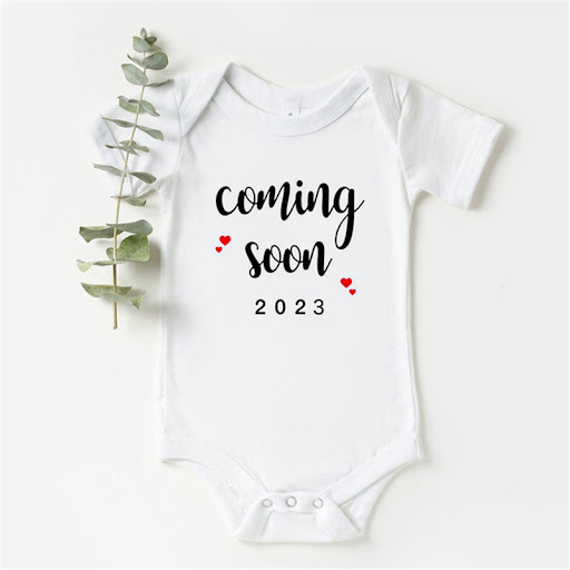 Title 7, Baby Alphabet Print Newborn White Triangle Body...