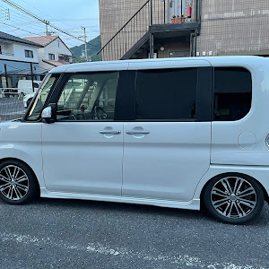 タントカスタム LA600S