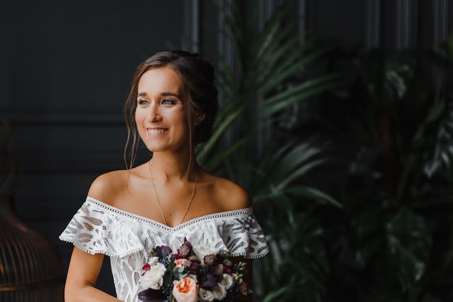 Wedding photographer Kseniya Smekhova (smekhova). Photo of 9 February 2019