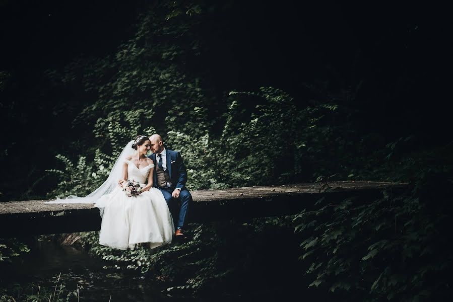 Photographe de mariage Rachael Smith (ourbeautifuladv). Photo du 2 juillet 2019