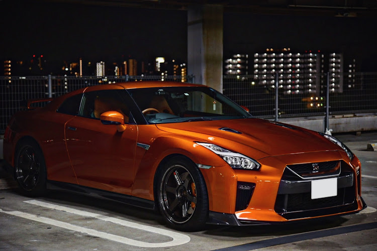 NISSAN GT-Rの今年1年ありがとうございました・来年もよろしくお願いします・首都高に関するカスタム事例の投稿画像7枚目