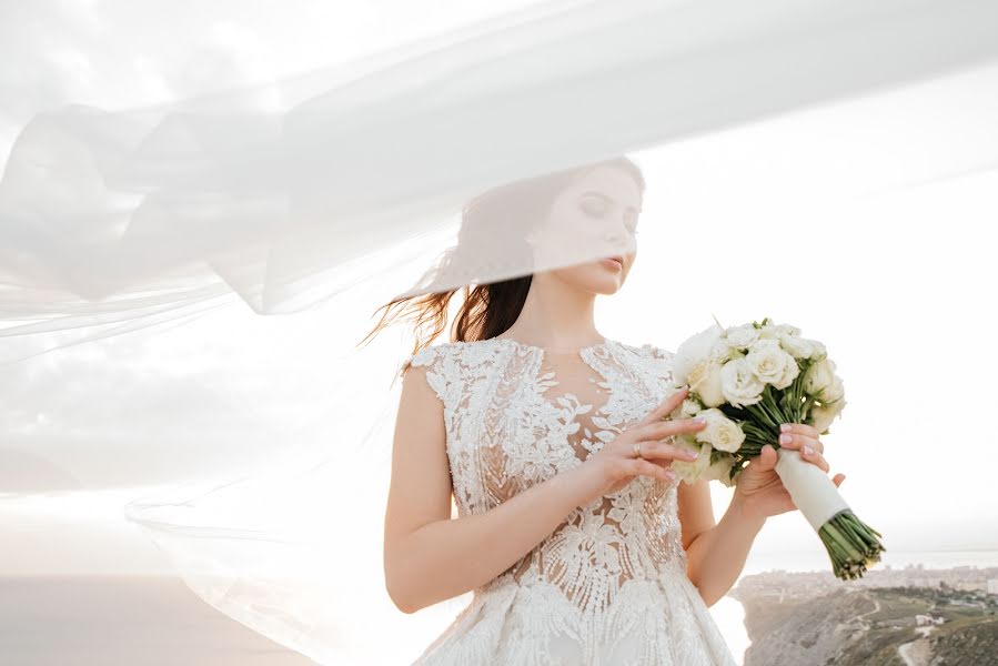 Wedding photographer Lana Abramyan (lanaa). Photo of 7 August 2019