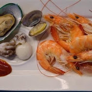 饗食天堂