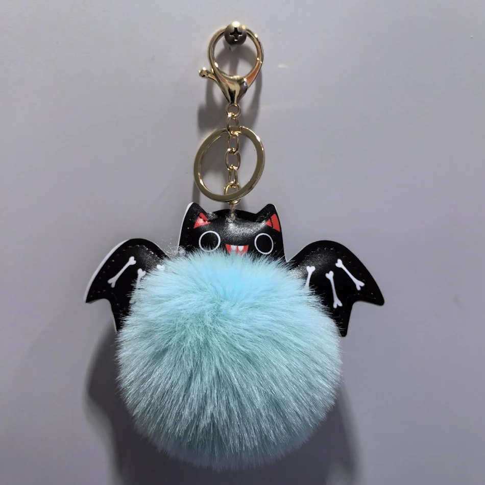 Porte-clés d'Halloween d'été en cuir avec motif de dessin animé, accessoire amusant et léger pour vos clés, cadeau idéal et original.
