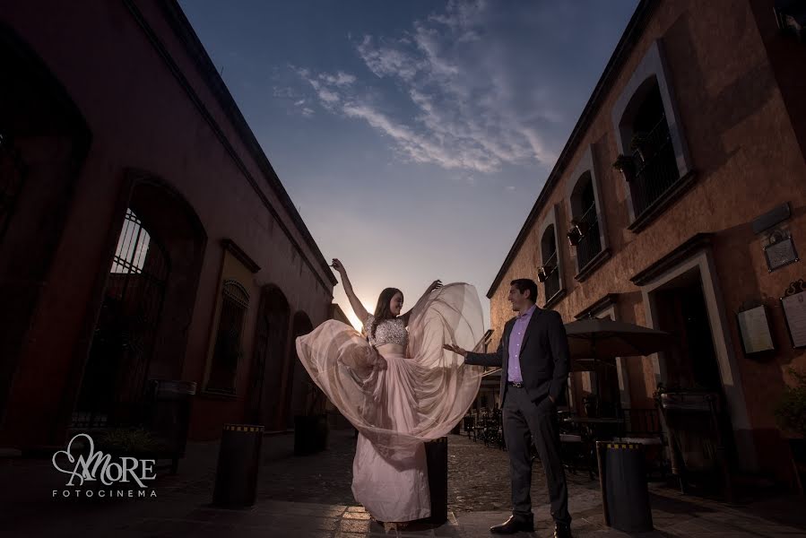 Wedding photographer Brenda Vazquez (amorefotocinema). Photo of 13 January 2018