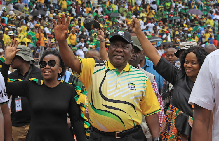 The ANC cannot talk about the national government as if it is an opposition party or a watchdog organisation, says the writer.