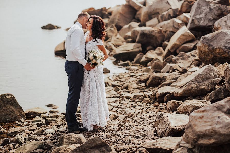 Fotógrafo de casamento Natasha Kachalina (natashakachalina). Foto de 24 de janeiro 2019