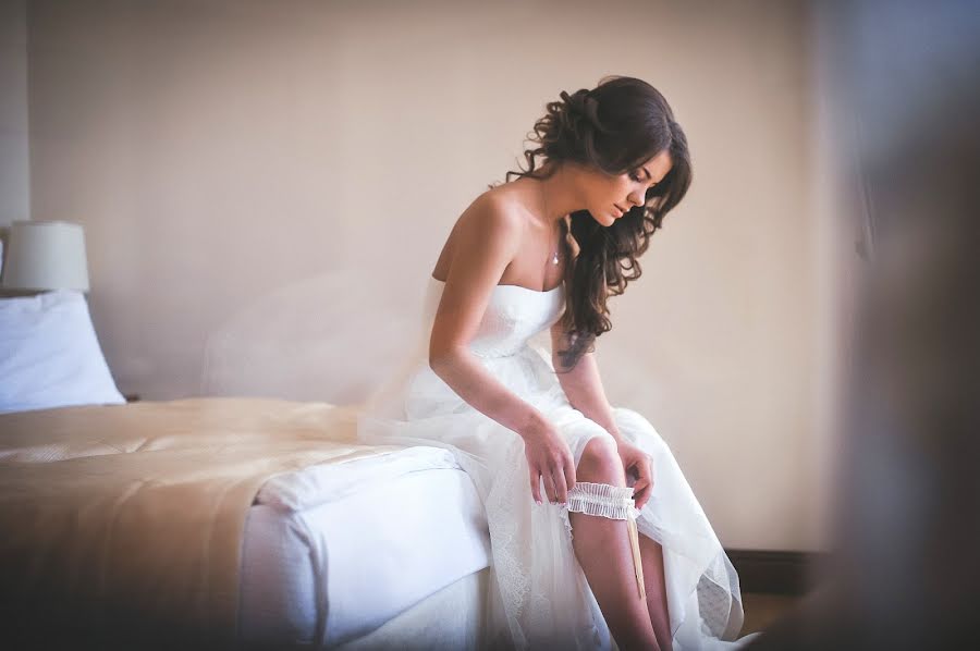 Wedding photographer Alena Grebeneva (grebeneva56). Photo of 18 November 2015