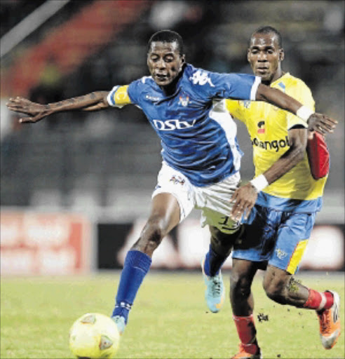 EVERGREEN: Former SuperSport United striker Sibusiso Zuma, left, is not ready to hang up his boots Photo: Lefty Shivambu/Gallo Images