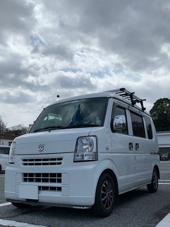 ハイエースバンのSUPER【HYOGO ETERNAL】さんが投稿したカスタム事例の投稿画像1枚目