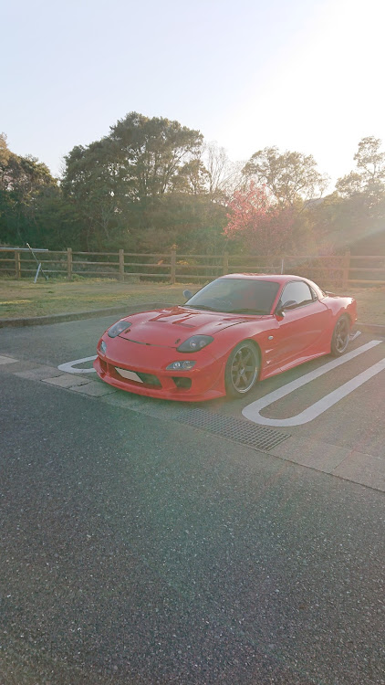 RX-7のCORVETTEさんが投稿したカスタム事例の投稿画像1枚目