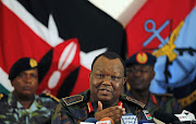 Kenya's Chief of the Defence Forces General Julius Karangi addresses a media briefing at the Defence headquarters in Nairobi. File photo.