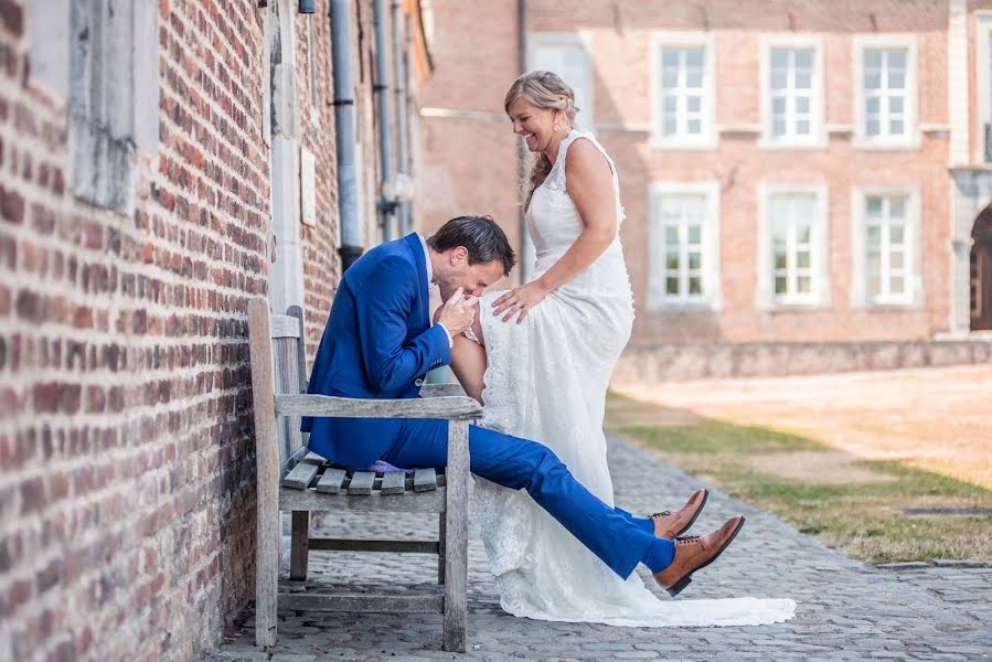 Fotografo di matrimoni Davy Huygen (davyhuygen). Foto del 17 aprile 2019