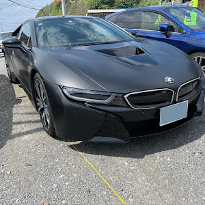 i8 クーペ