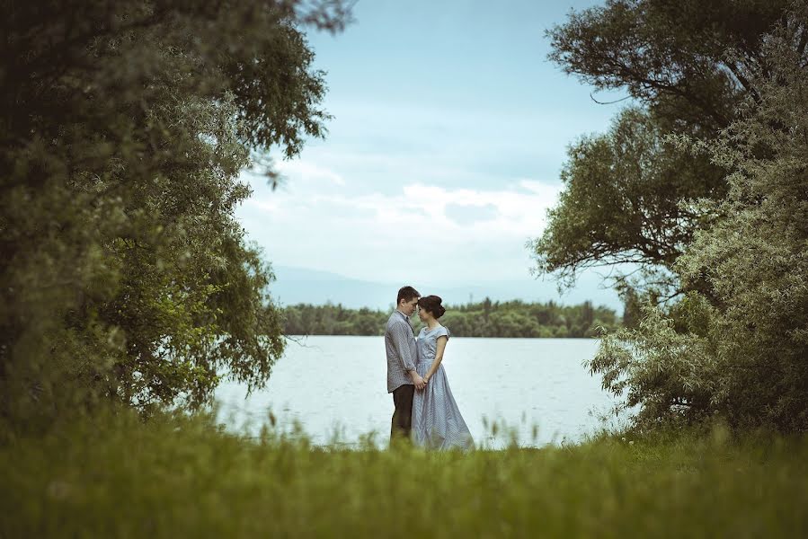 Wedding photographer Ermek Zhenishov (ermek). Photo of 16 May 2016
