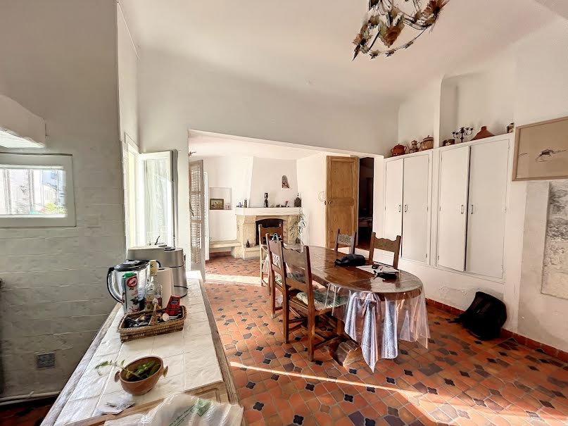 Vente maison 6 pièces 133 m² à Avignon (84000), 448 000 €