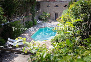 Maison avec piscine et terrasse 13