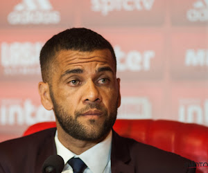 Dani Alves voit le Barça renaître : "Si on fait ce qu'on a l'habitude de faire, les titres viendront"