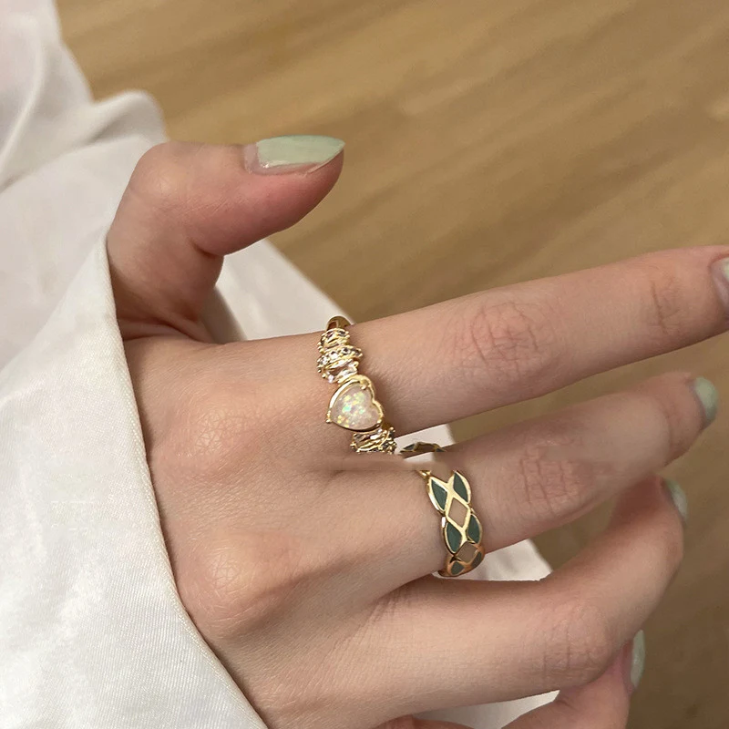 Vlinder Parel Druppel Glazuur Openingsring Vrouwelijk. Verstelbare elegante sieraden, ideaal cadeau voor dames, met een uniek ontwerp.