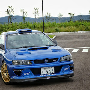 インプレッサ WRX GC8