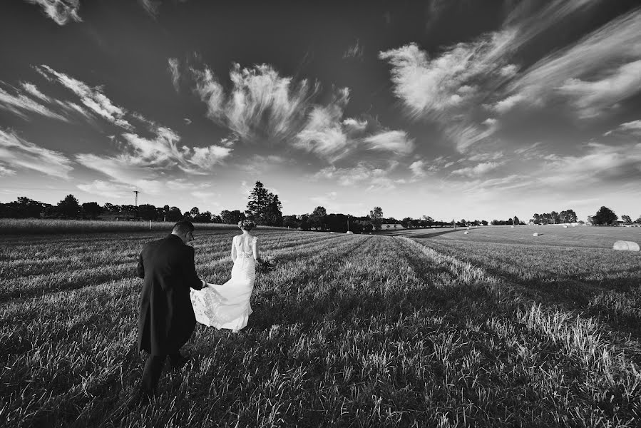 Wedding photographer Radek Cepelak (radekcepelak). Photo of 25 January 2022