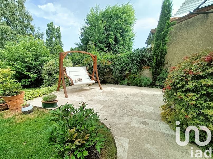 Vente maison 6 pièces 119 m² à Bellerive-sur-Allier (03700), 343 000 €