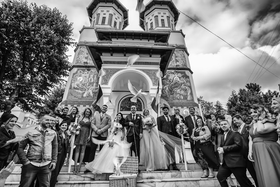 Fotografo di matrimoni Daniel Micu (danielmicu). Foto del 1 dicembre 2018