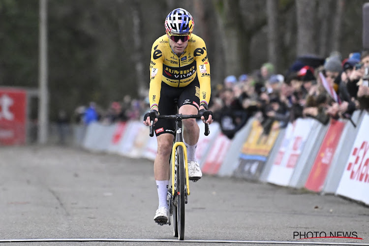 Wout van Aert geeft de verklaring waar iedereen op zit te wachten en zegt heel eerlijk of hij nu enorm teleurgesteld is