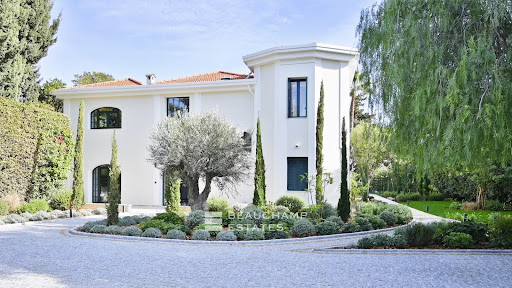 Villa avec piscine 2