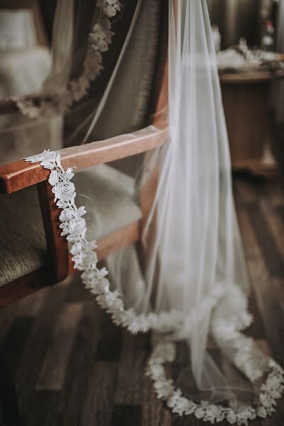 Fotógrafo de bodas Alla Kozlova (alilu92). Foto del 9 de abril 2020