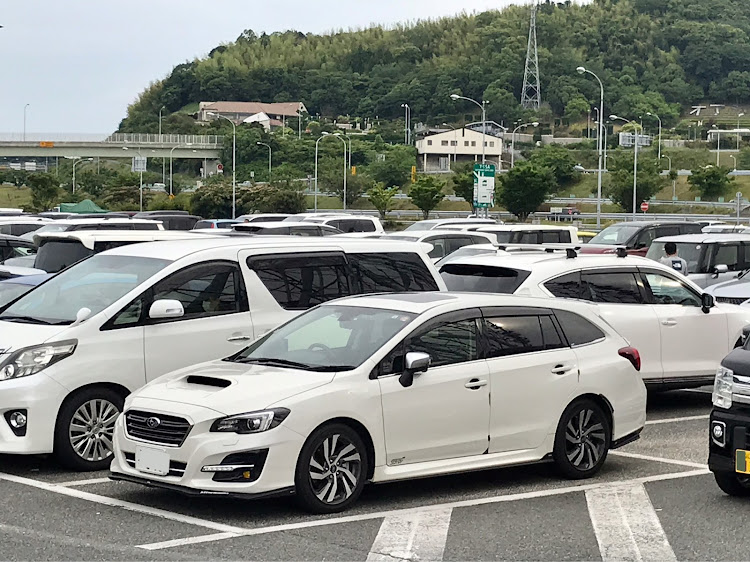 レヴォーグの淡路島・ドライブ・淡路市・淡路・淡路SAに関するカスタム事例の投稿画像4枚目