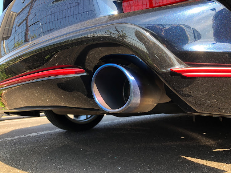 アクセラスポーツの弐号機サルベージ作戦・ミナト自動車・プチオフ会♪・伊賀ドライブイン・豊田スタジアムに関するカスタム事例の投稿画像8枚目
