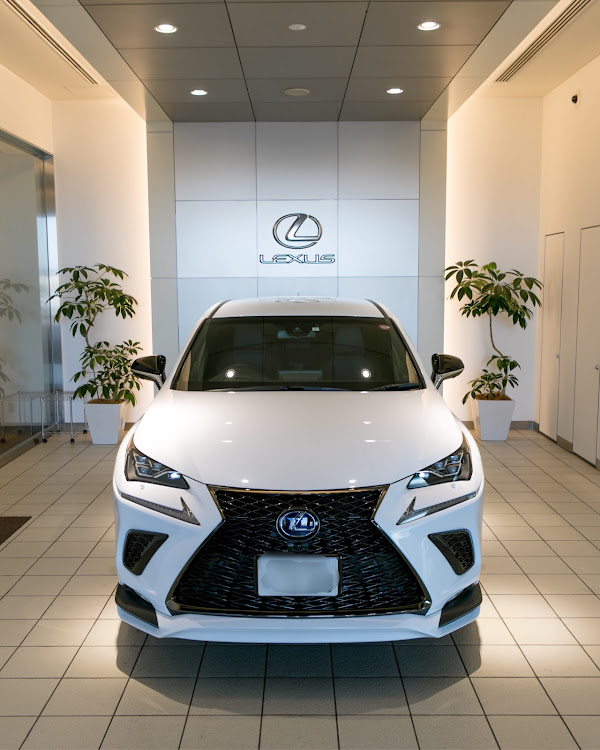 NXのnx300h・納車式・fスポーツ・TRD・Lexusに関するカスタム事例の投稿画像1枚目