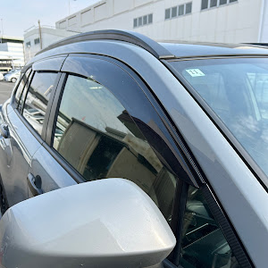 カローラクロス ZVG15