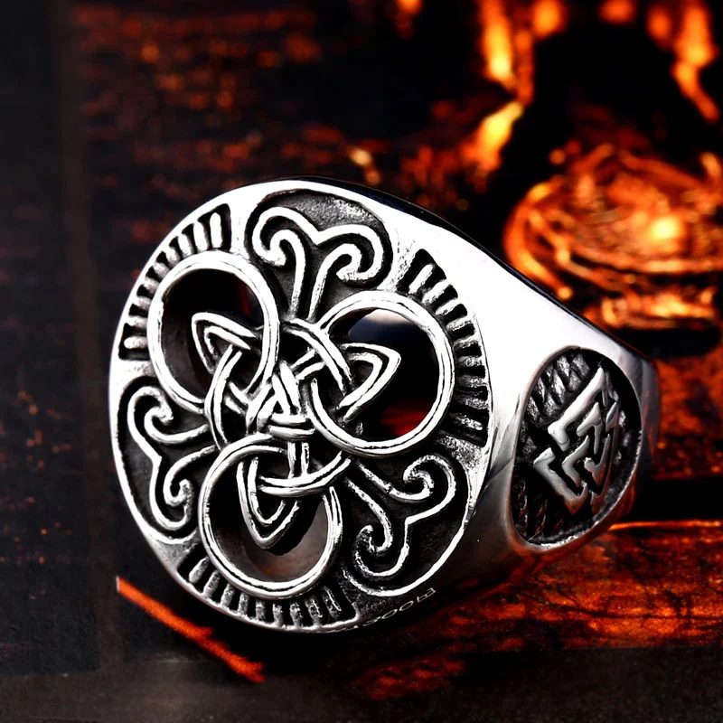 Title 5, Anillo para hombre de acero de titanio personal...