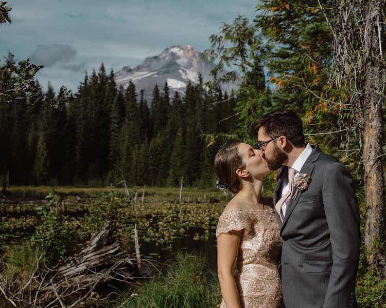 Fotografo di matrimoni Andreia Claro (andreiaclaro). Foto del 10 marzo 2020